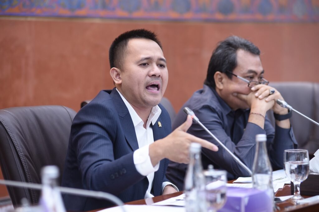 Budaya Kerja Seperti Kanker: Bukan Hanya Rugi, SDM Garuda Bermasalah