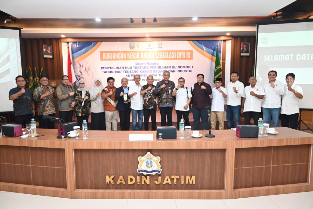 Sturman Panjaitan: Kadin Harus Independen dan Jadi Mitra Strategis Pemerintah