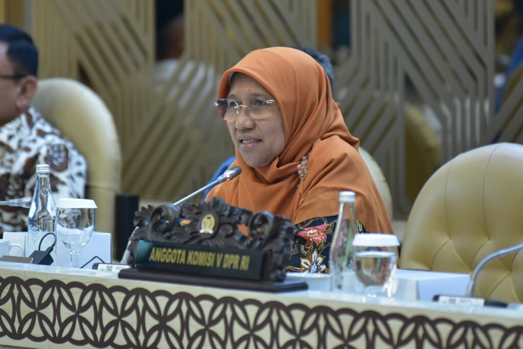 Saadiah Sampaikan Duka Mendalam atas Tragedi Kebakaran Terra Drone