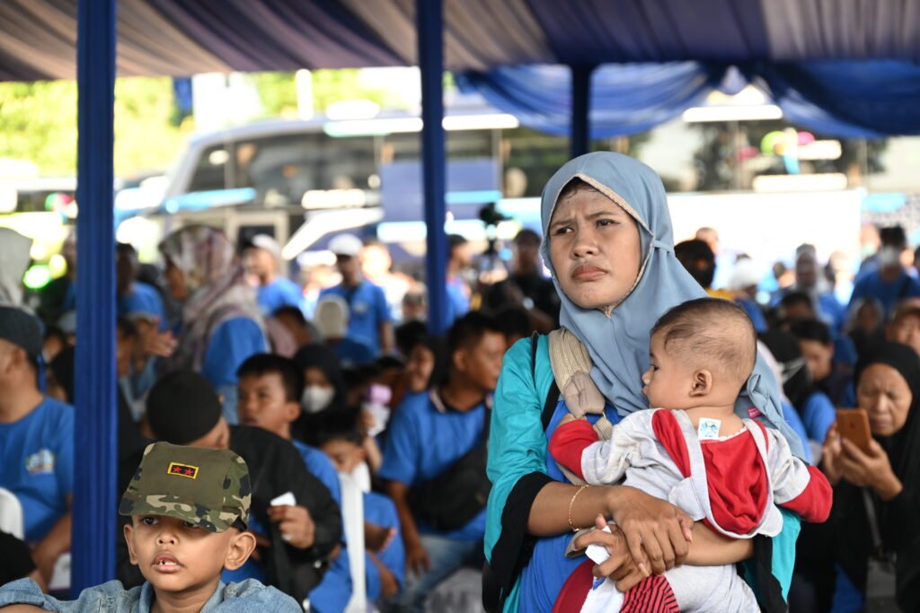 Mudik Gratis Sejumlah Anggota DPR RI Bantu Masyarakat Rayakan Lebaran di Kampung Halaman