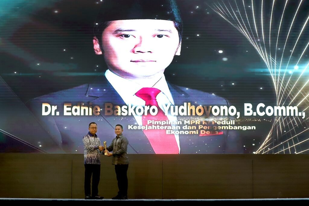 Ibas Sabet Penghargaan KWP Award 2026