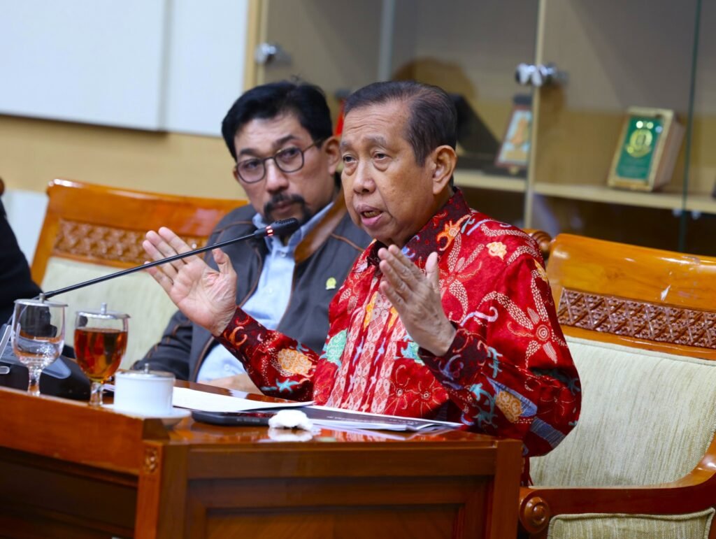 Safaruddin Soroti Penugasan Polisi di Luar Institusi hingga Penguatan Nilai Demokrasi dalam RUU Polri