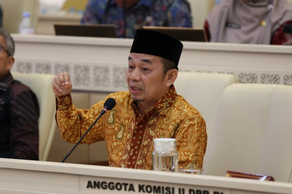 Jazuli Juwaini Dorong Kedaulatan Pangan, Pengelolaan Sampah, dan Pembinaan Satpol PP