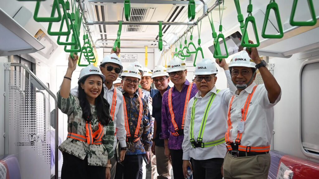 Puteri Komarudin Soroti Kinerja KAI dan Kualitas Kereta Produksi INKA Pasca Kucuran PMN