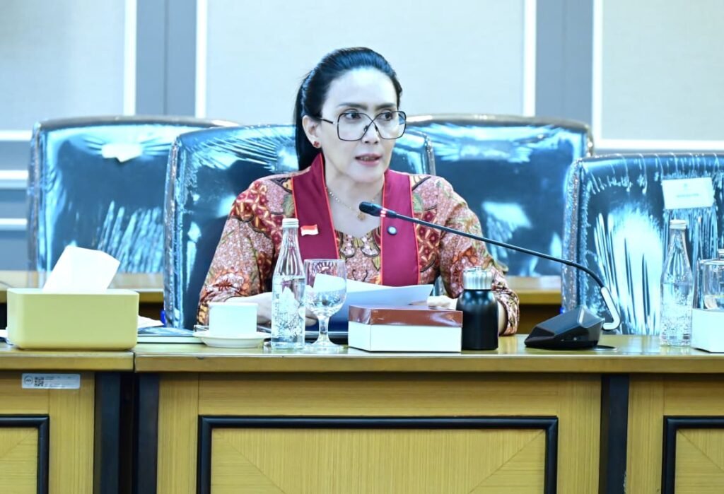 Rieke Diah Pitaloka: PNBP Imigrasi Naik Rp10 Triliun, Apakah Kedaulatan Negara Ikut Menguat?