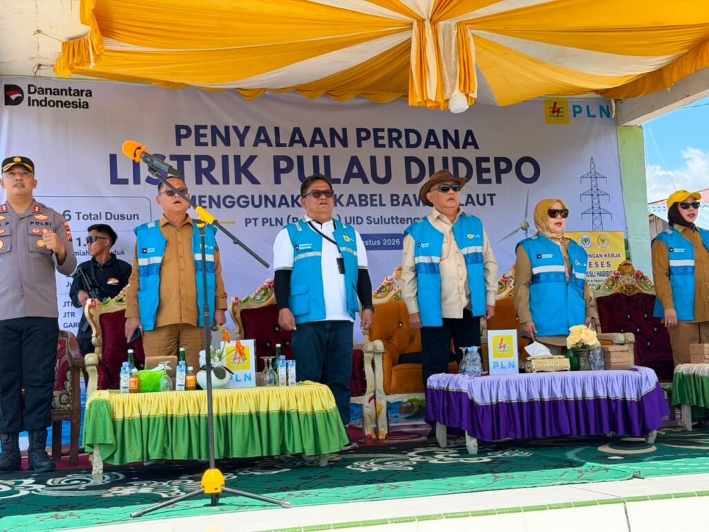 Listrik Menyala di Pulau Dudepo, Rusli Habibie Yakini Energi Jadi Penggerak Kesejahteraan Masyarakat