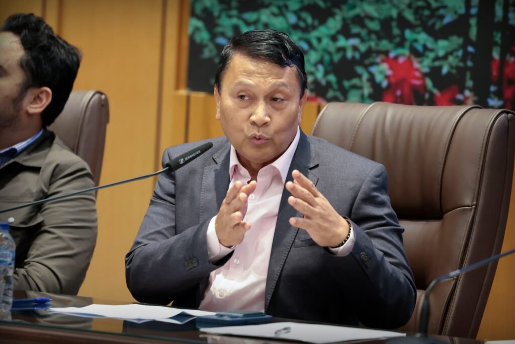 Evaluasi Dua Tahun Prabowo, Mardani Ingatkan Tata Kelola Danantara dan Desak Kenaikan Gaji Guru